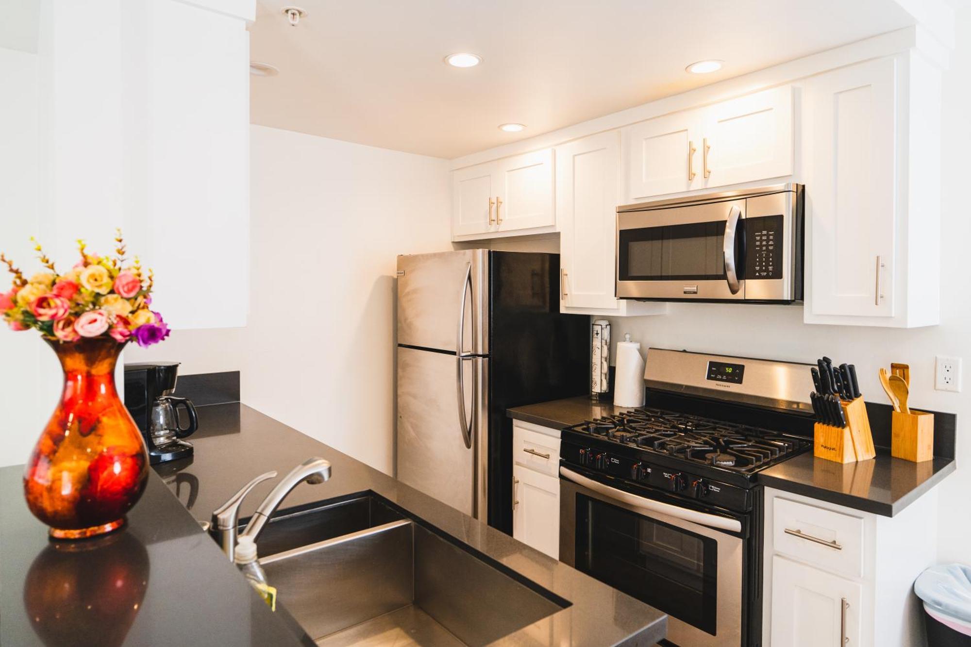 Appartement Stylish One Bedroom In Hollywood Koreatown Area With Parking *