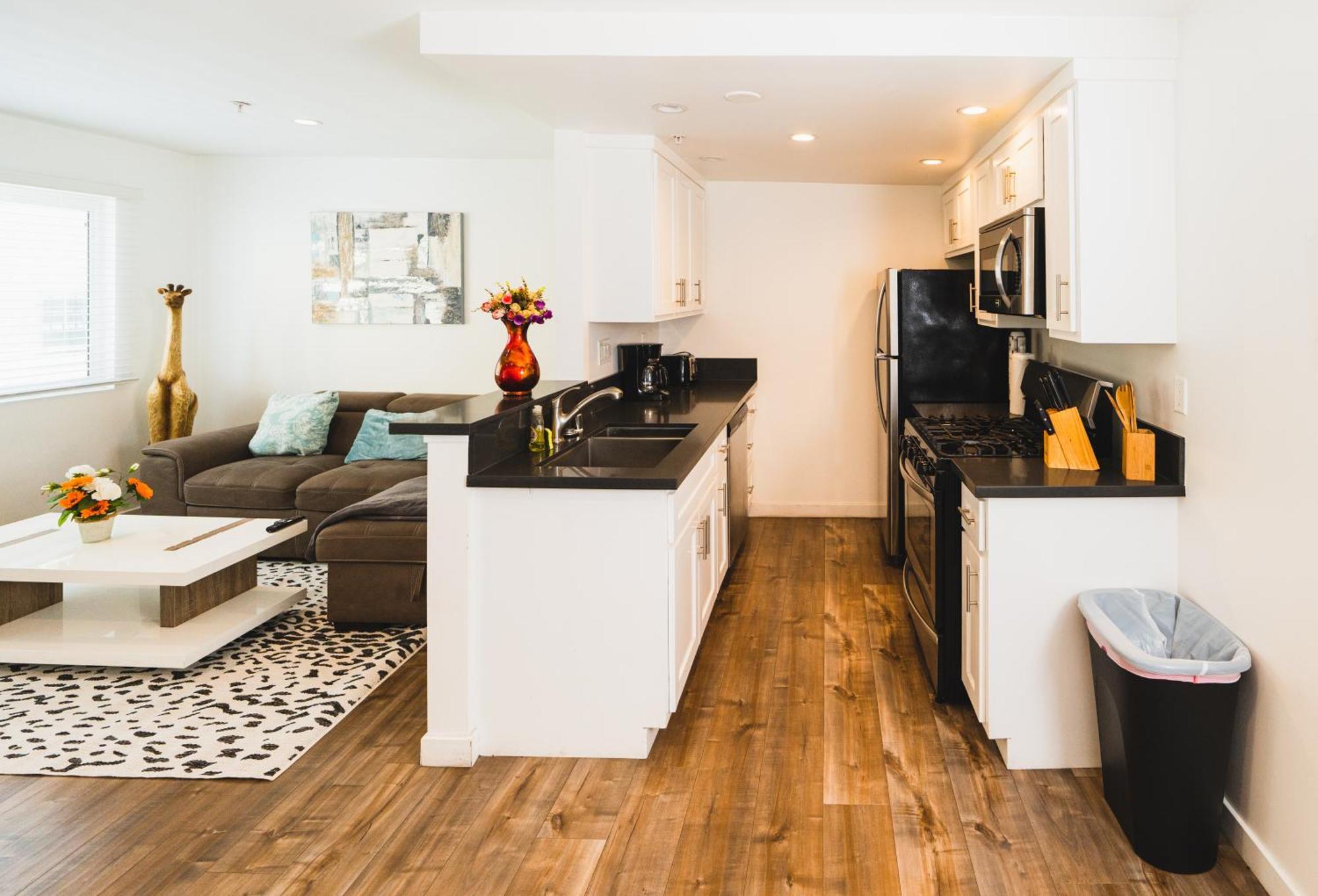 Appartement Stylish One Bedroom In Hollywood Koreatown Area With Parking *
