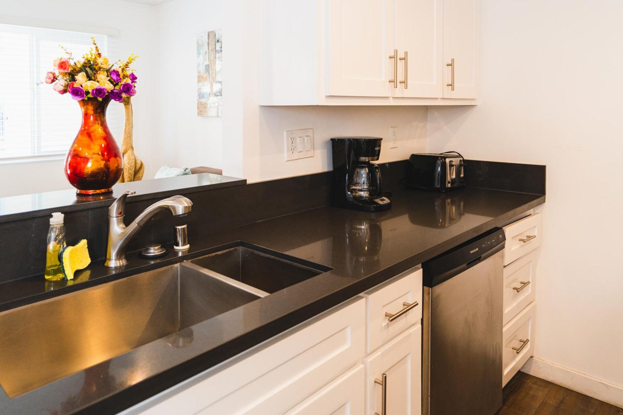 Stylish One Bedroom In Hollywood Koreatown Area With Parking Appartement Los Angeles